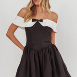 Grace Kelly Contrast Off-Shoulder Mini Dress Black