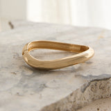 Hilda Irregular Clasp Bangle Gold