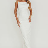 Yindi Backless Boat Neck Maxi Dress White