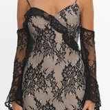 Zarah Off-Shoulder Sleeve Lace Maxi Dress Black