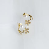 Dakota Pearl Earrings Gold