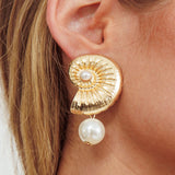 Memoir Shell and Pearl Earrings Gold