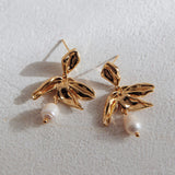 Lucie Drop Flower And Pearl Earrings Gold