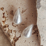 Rainy Teardrop Earrings Pearl