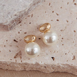 Lulu Pearl Accent Studs Gold/Pearl