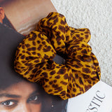 Chouchou Scrunchie Leopard