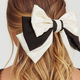 Chi Chi Bow Hairclip Black