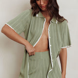 Liloh Ribbed Buttoned Shirt Sage