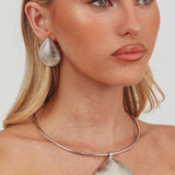 Zuma Shell Pendant Choker Necklace Dark Silver