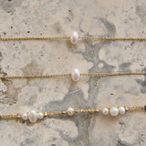 Amris Triple Strand Necklace Gold/Pearl