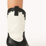 BiLLiNi Adaline Western Boots Black/Ivory