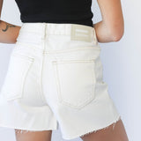 DR DENIM Nora Shorts Light Ecru