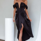 Mariesa Plunging Neckline Dress Black