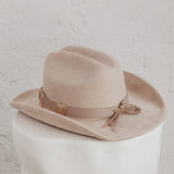 Longhorn Heart Decoration Cowboy Hat Khaki