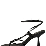 THERAPY Harlow Heel Black