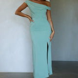 Miriam On-Off Shoulder Midi Dress Pistachio
