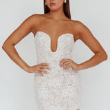 Nouveau U-Neckline Mini Dress Lace White