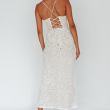 Nouveau U-Neckline Midi Dress Floral White