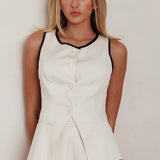 Janna Sleeveless Buttoned Top Oat