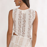 Eleesa Asymmetric Hem Top Lace White